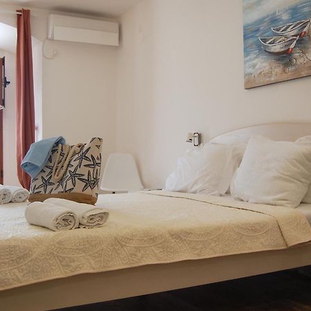 Hotel Sara Котор Экстерьер фото